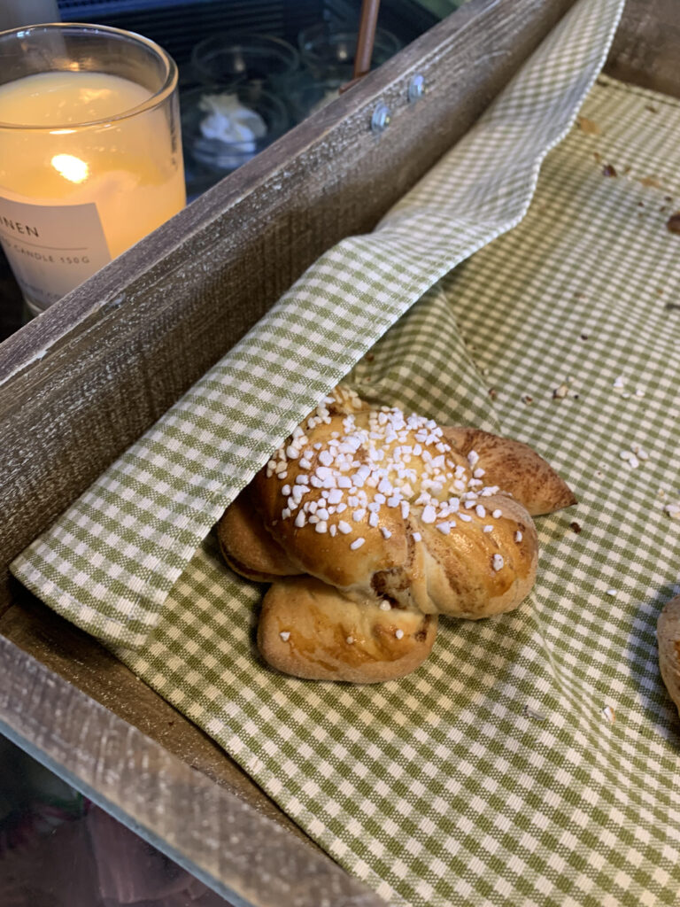 Bulle och fika på Östangård